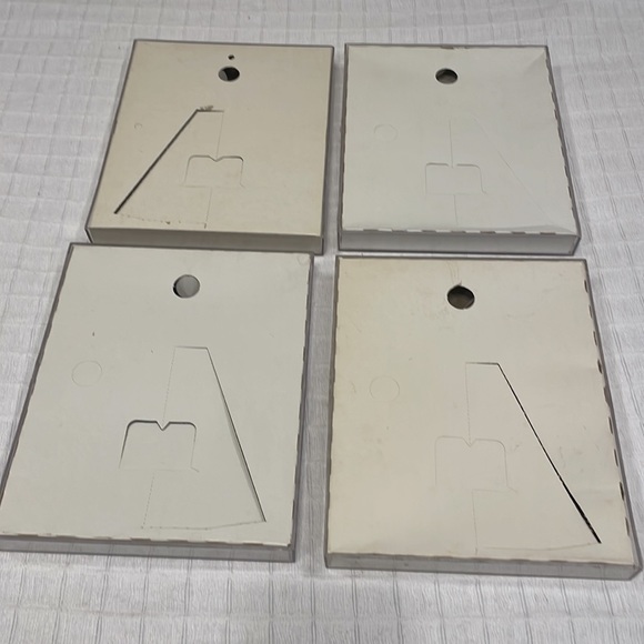 transparent picture frames clear acrylic 8” x 10” hang or table top bundle of 4 - Picture 2 of 6